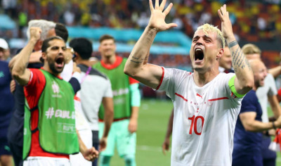 Selera Mobil Unik Kapten Swiss yang Depak Prancis thumbnail